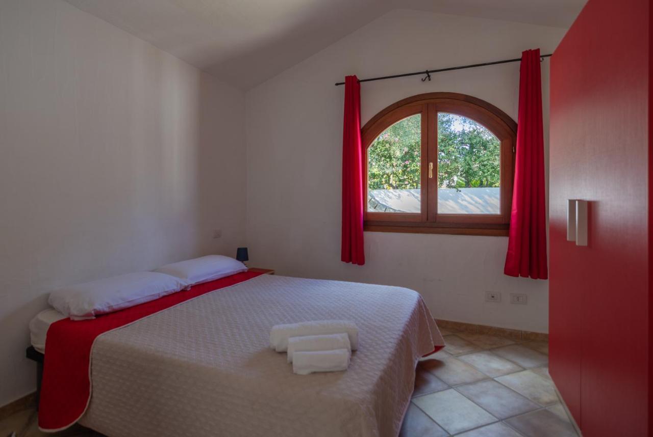 Апарт отель Residenze Il Girasole Гольфо-Аранчи Экстерьер фото