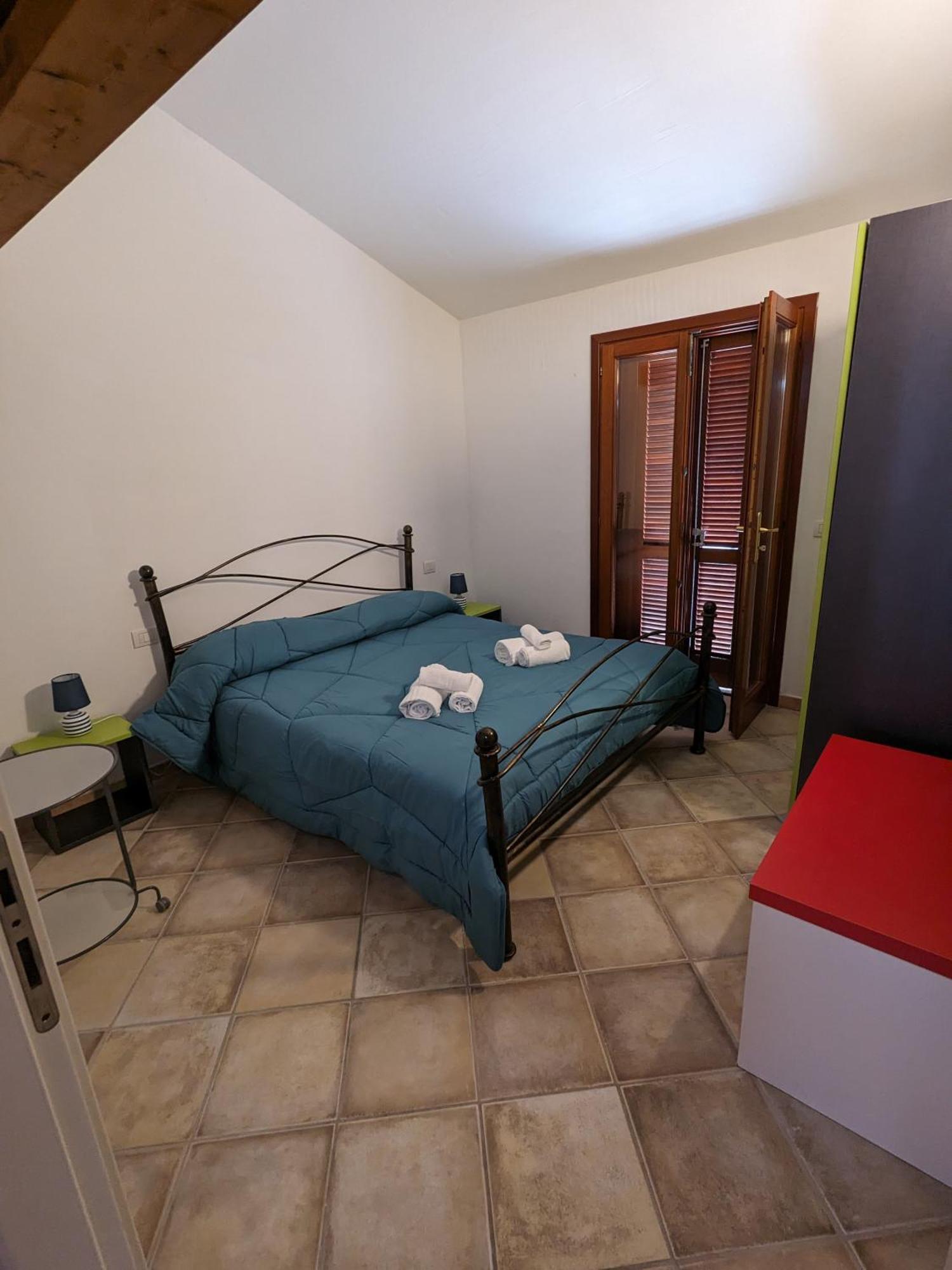 Апарт отель Residenze Il Girasole Гольфо-Аранчи Экстерьер фото