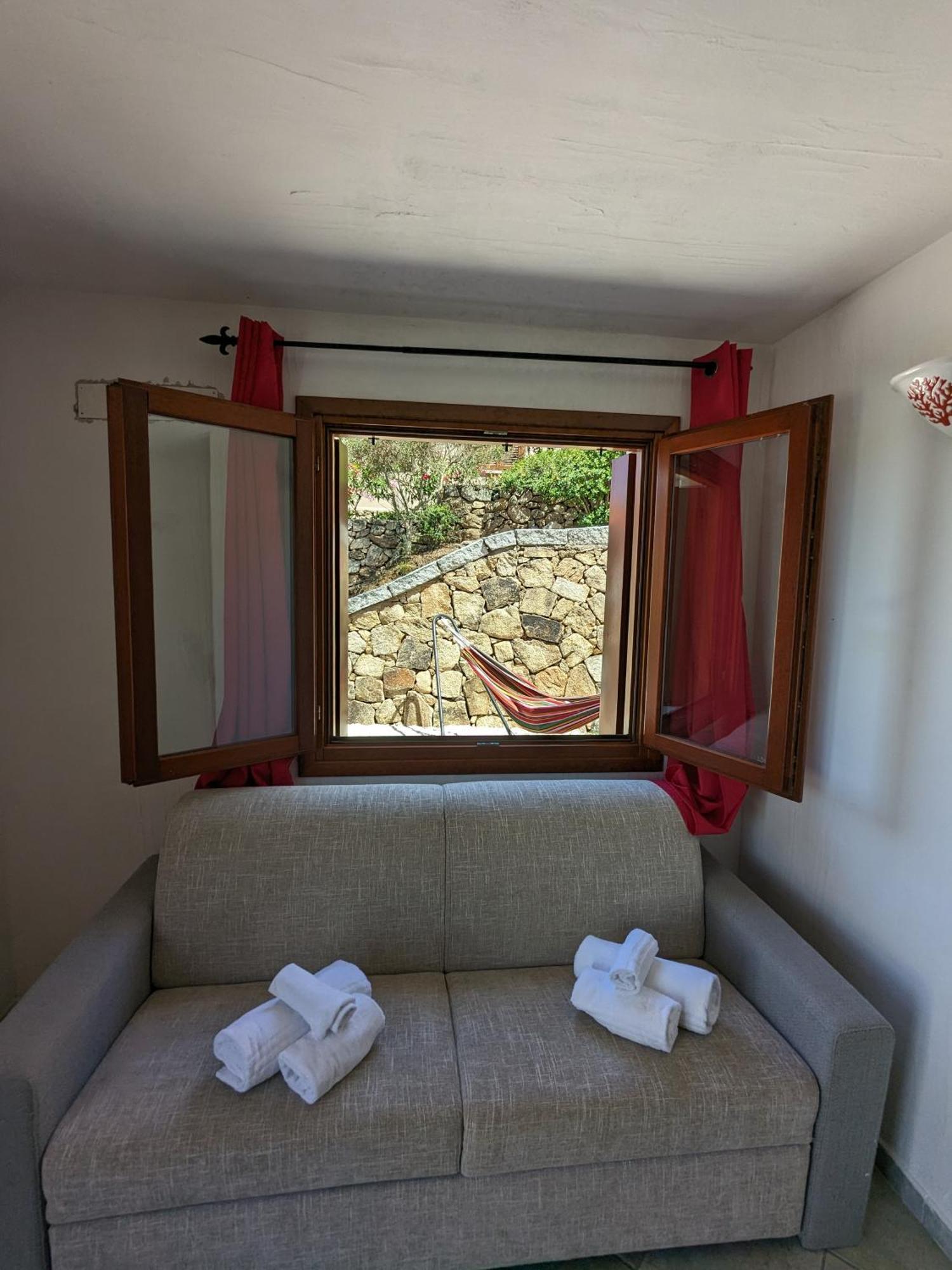 Апарт отель Residenze Il Girasole Гольфо-Аранчи Экстерьер фото